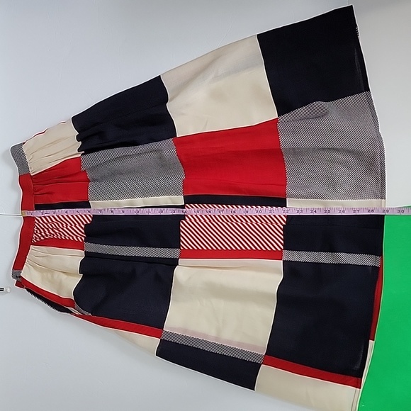 Jaeger Color Block Wool Skirts/ Size 6. - Picture 5 of 10